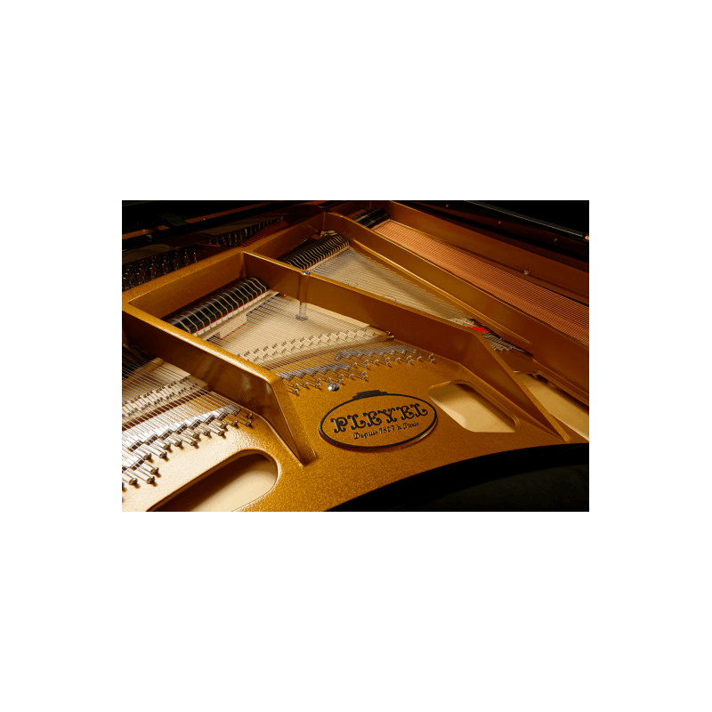 YAMAHA P121 WH YAMAHA P121 WH